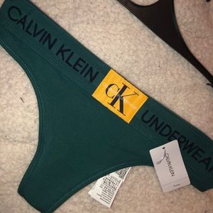 CALVIN KLEIN-PANTIES-XS